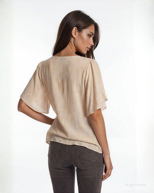 Casacca in jacquard viscosa motivo floreale con maniche ad ala sabbia