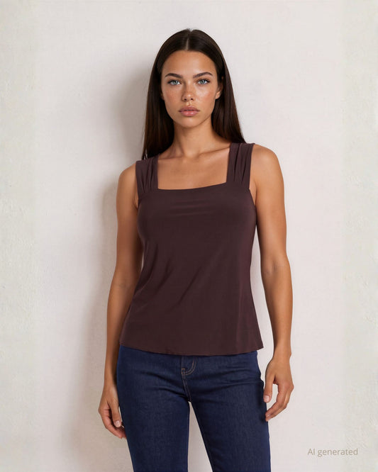 Top in cady fluido color caffè con scollo quadrato sbieco