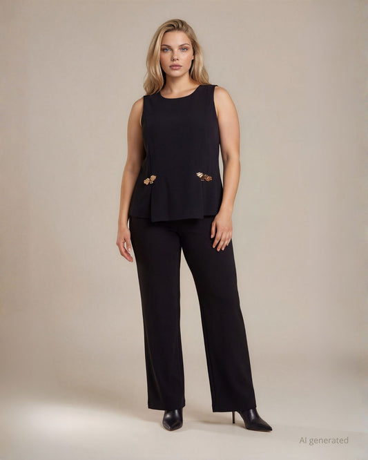 Casacca top con spacchetti e doppia spilla sul fronte curvy