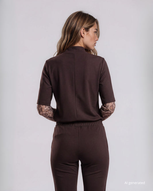 Pantalone in scubacrepe con elastico in vita bottoni su pattine