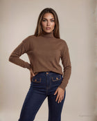 Maglia a scatola con collo alto cacha