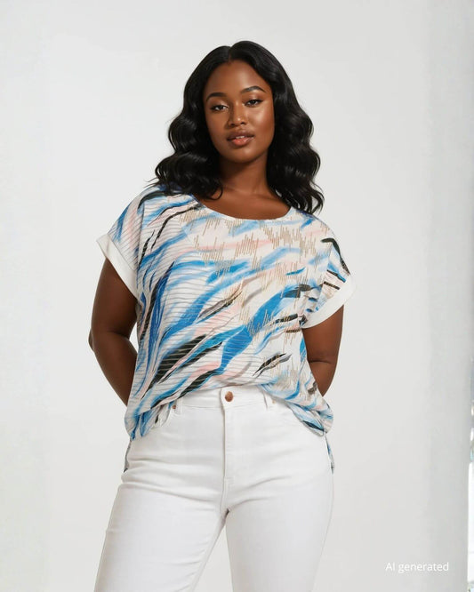 Maglia a scatola con dettagli di lamina e trasparenze curvy