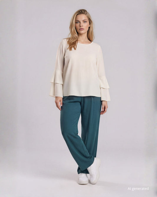 Casacca in georgette avorio con maniche ampie a doppio volant curvy