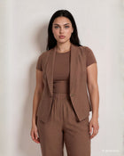 Gilet con chiusura ad un bottone cioccolato curvy