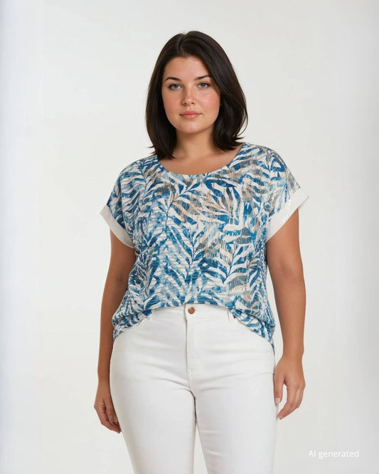 Maglia a scatola con lamina e trasparenze curvy