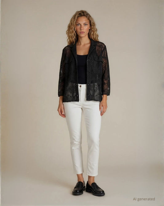 Pantalone in bengalina trama diagonale con cinque tasche e bottone bianco