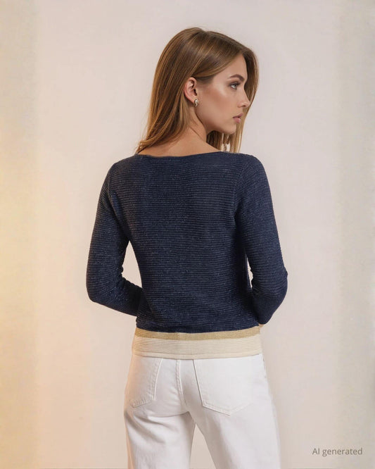 Maglia con lurex e righe ai bordi