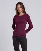 Maglia basica a manica lunga girocollo tinta unita merlot