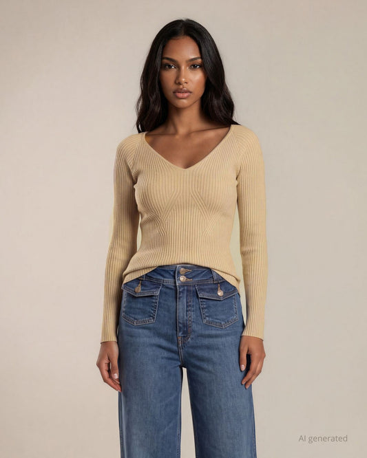 Maglia basica raglan aderente con coste sullo scollo a V avorio