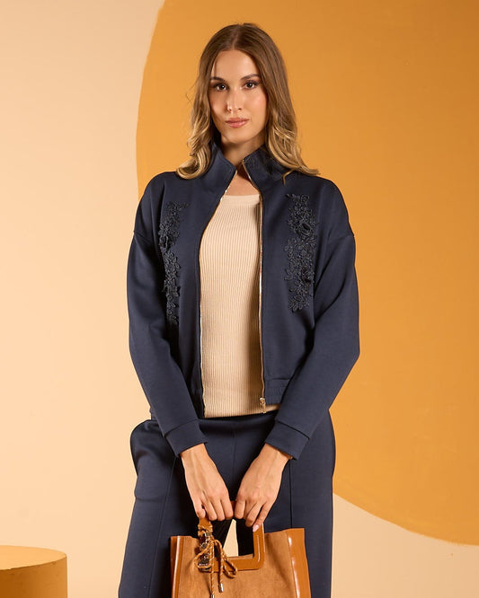 Felpa con ricami tono su tono con zip e colletto