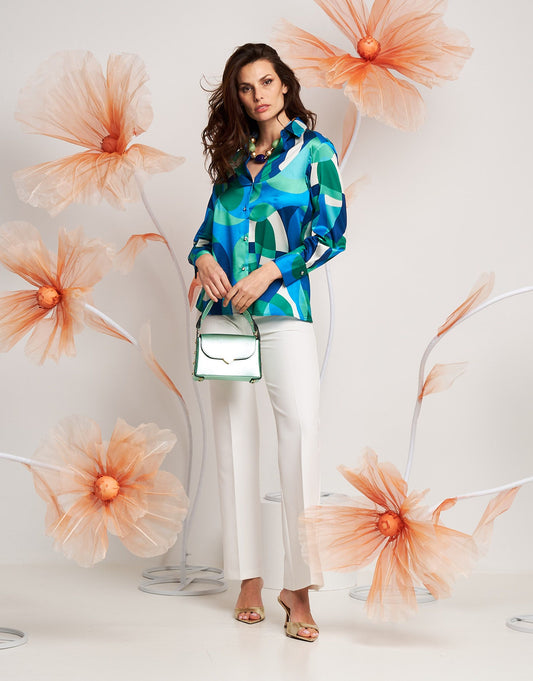 Camicia in raso con colletto e polsi