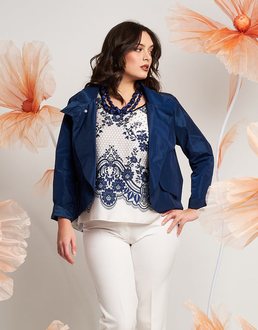 Cappa stondata in taffetà curvy