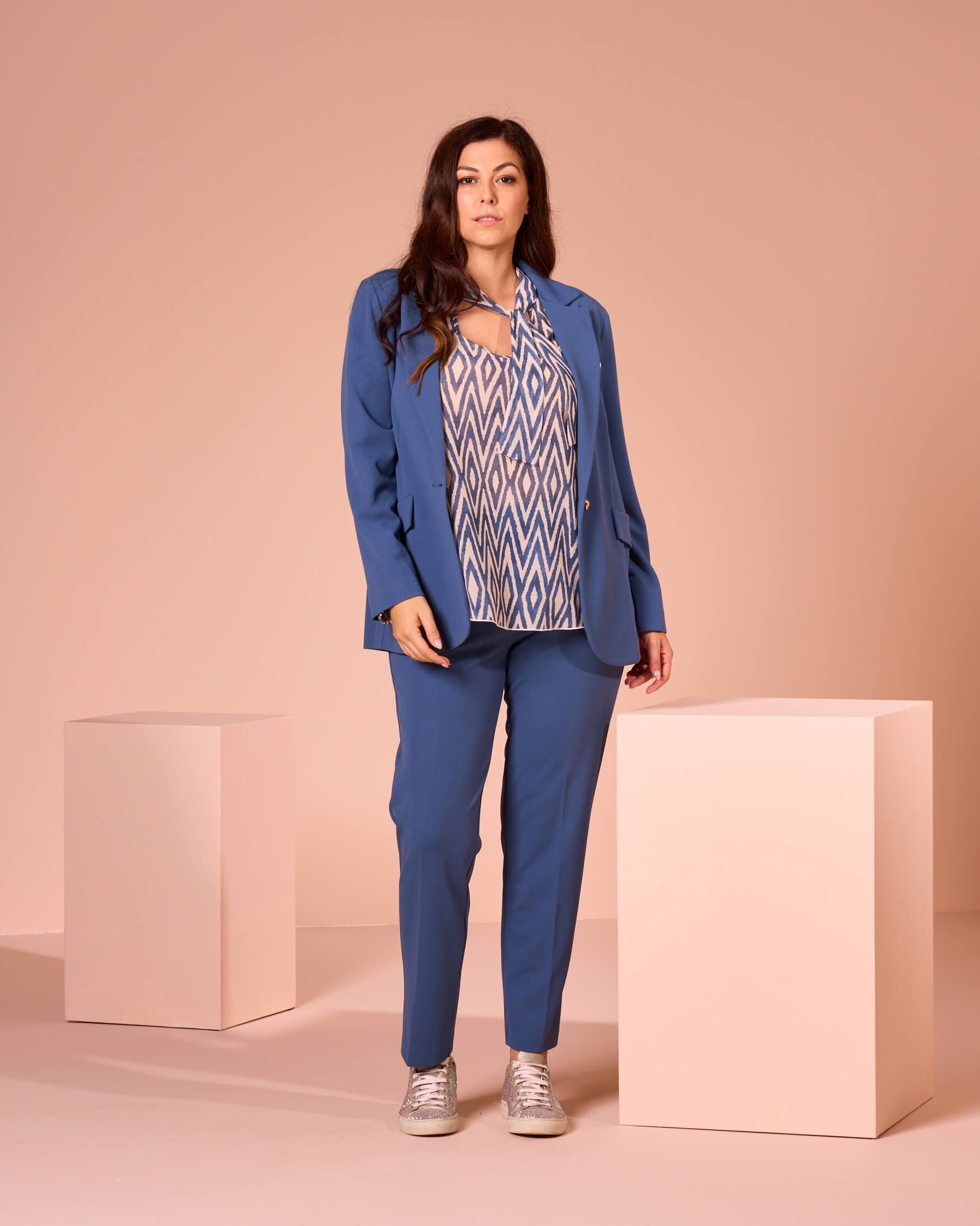 Casacca con collo a sciarpina curvy