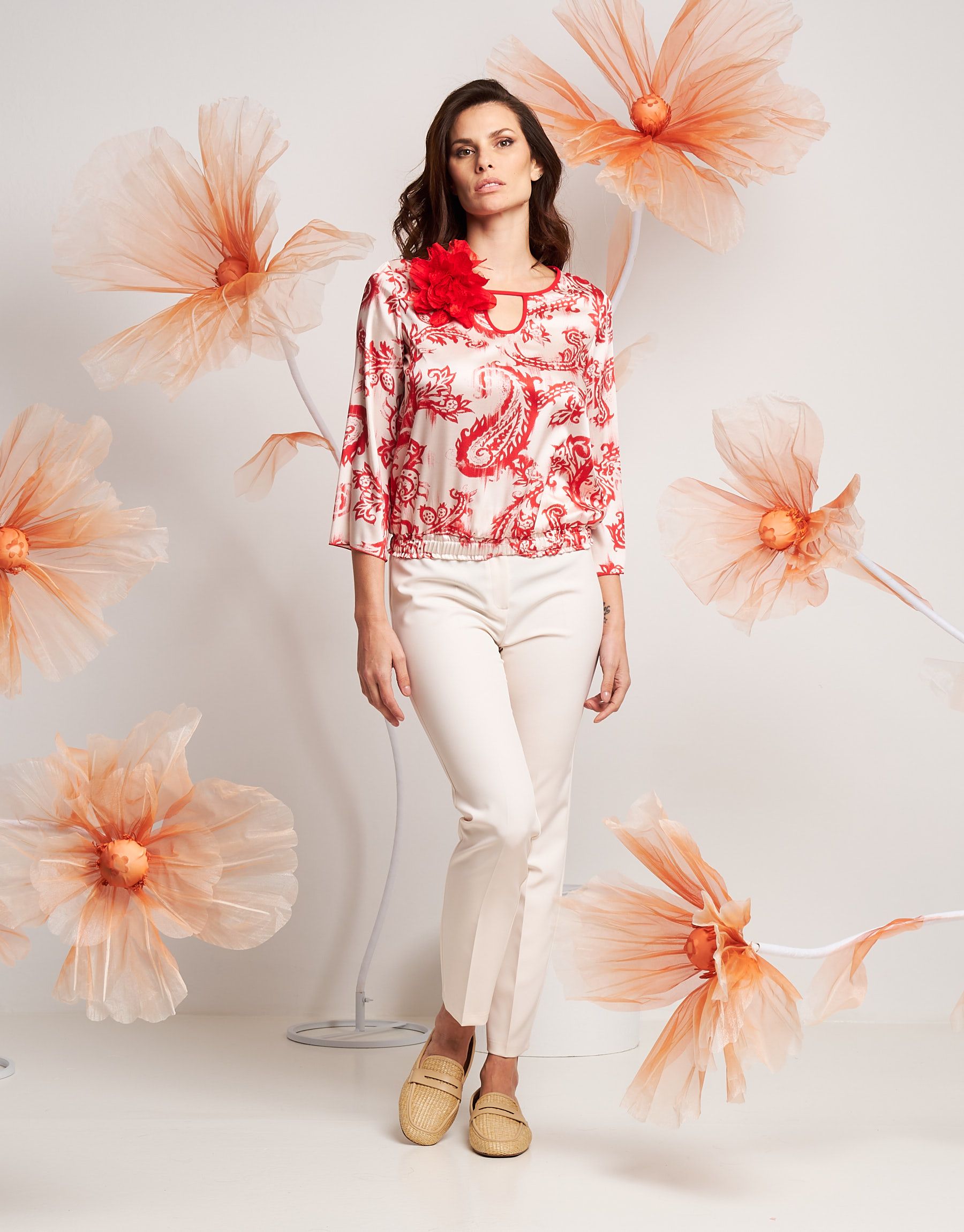 Casacca con goccia sullo scollo