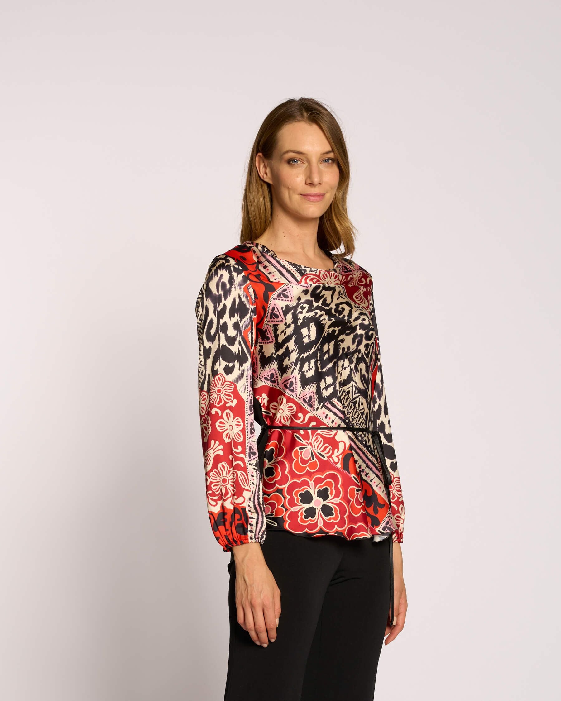 Casacca con schiena in maglia e cinturina