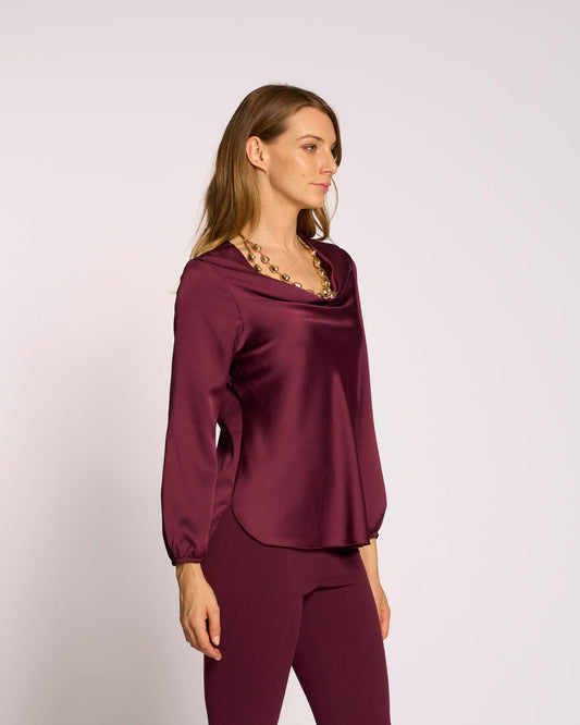 Casacca con scollo a cappuccio ed elastici