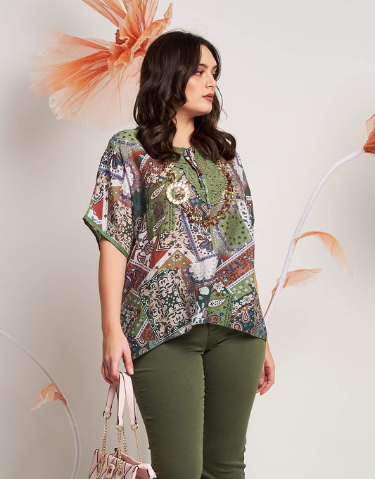 Casacca fantasia con pizzo e laccetto curvy