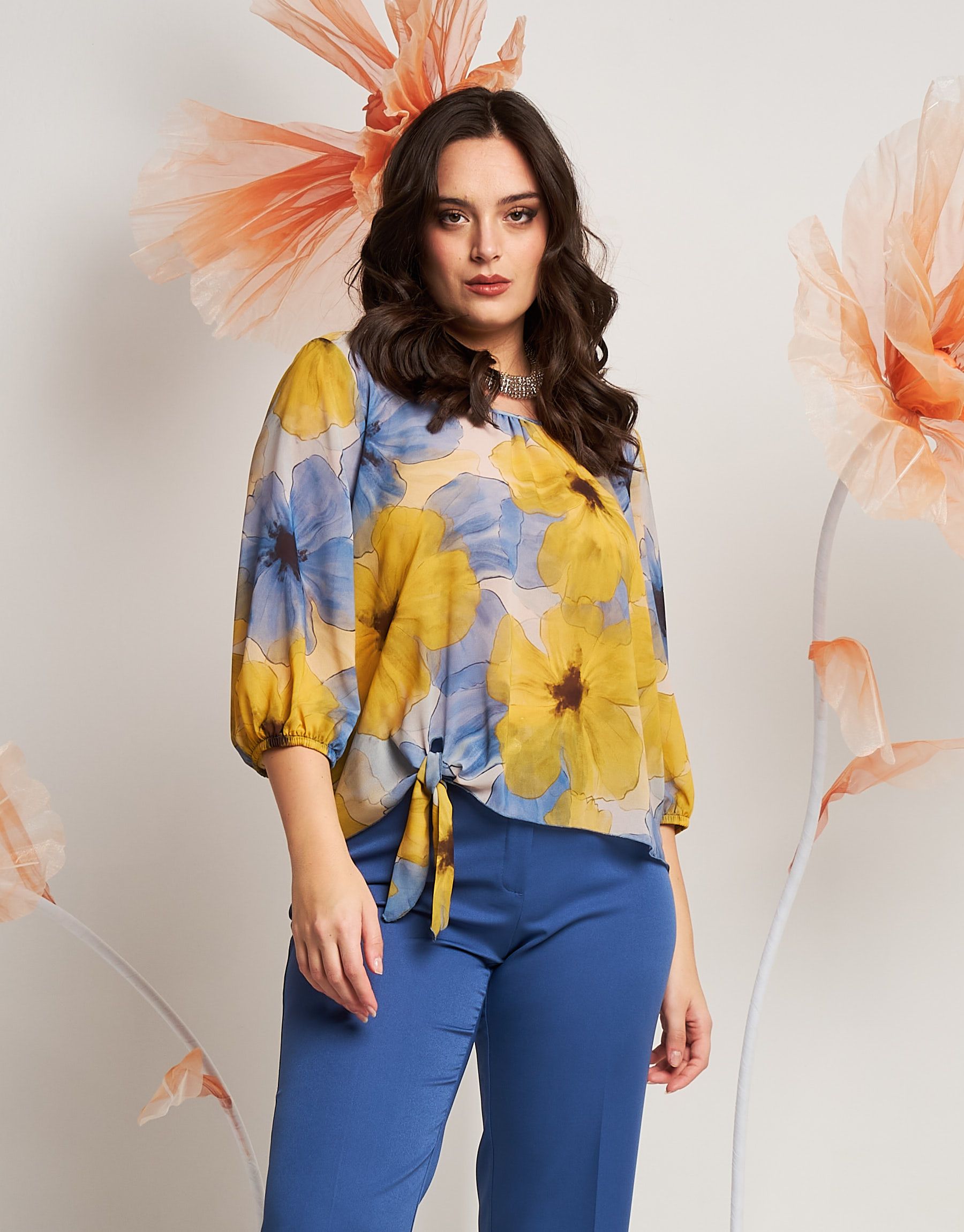 Casacca in fantasia gialla con fiocco curvy