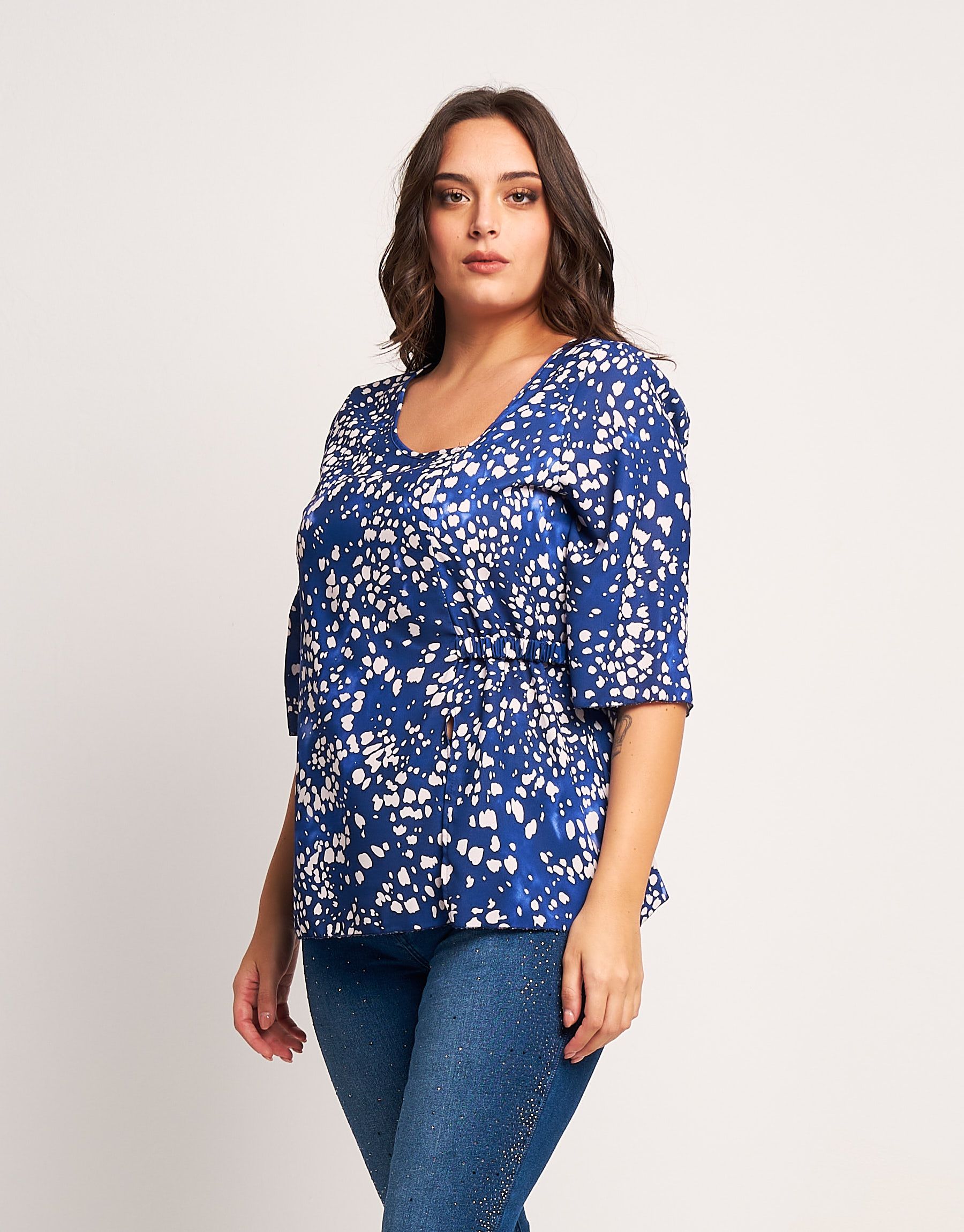 Casacchina fantasia con scollo asimmetrico curvy