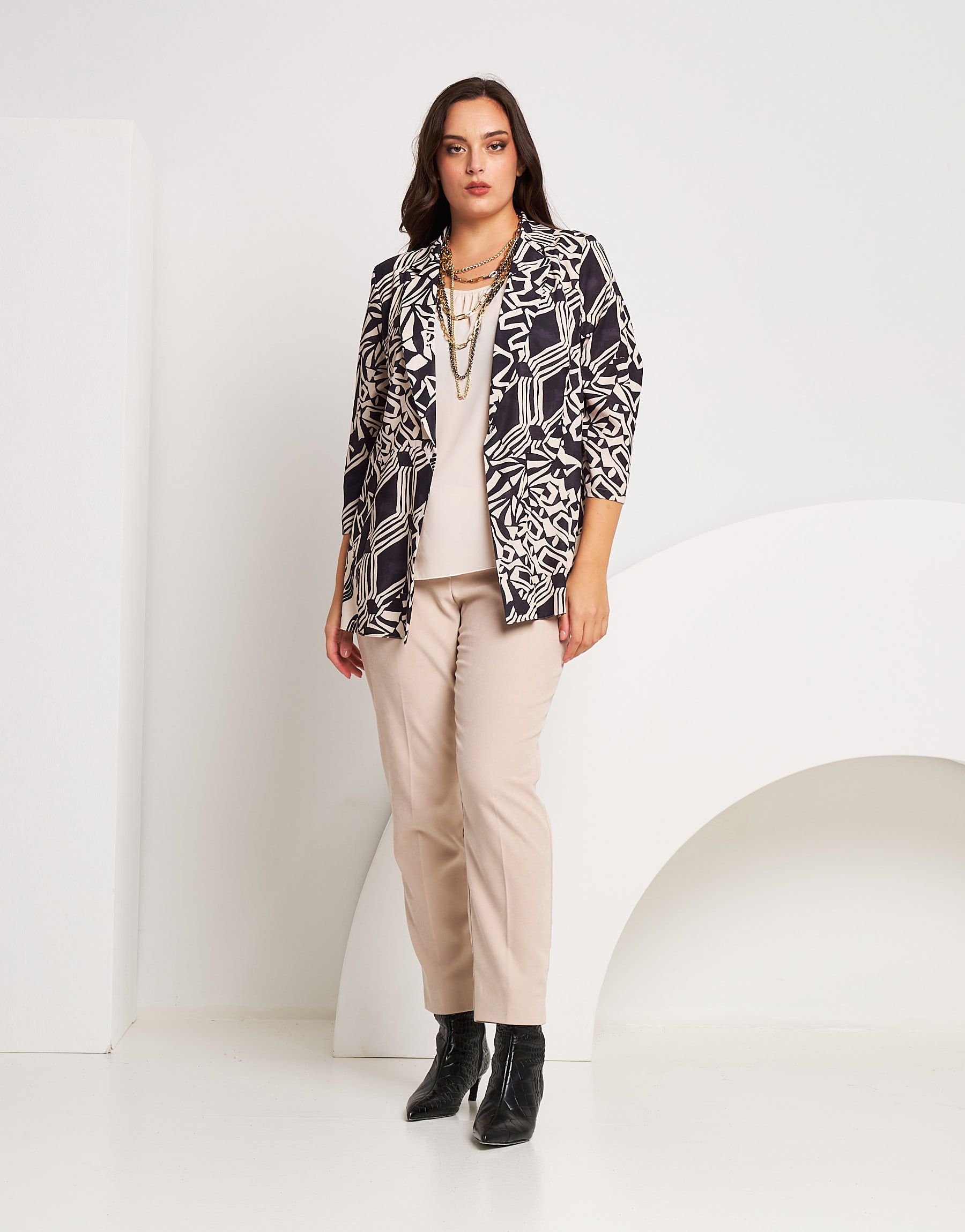 Giacca fantasia geometrica curvy