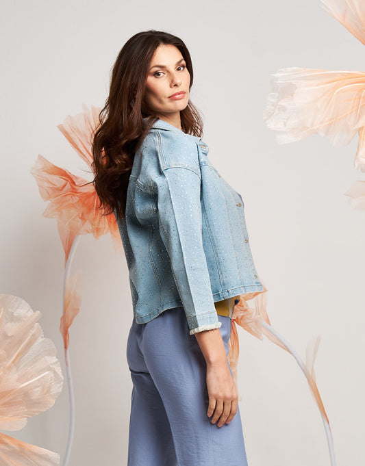 Giubbino in jeans chiaro con strass