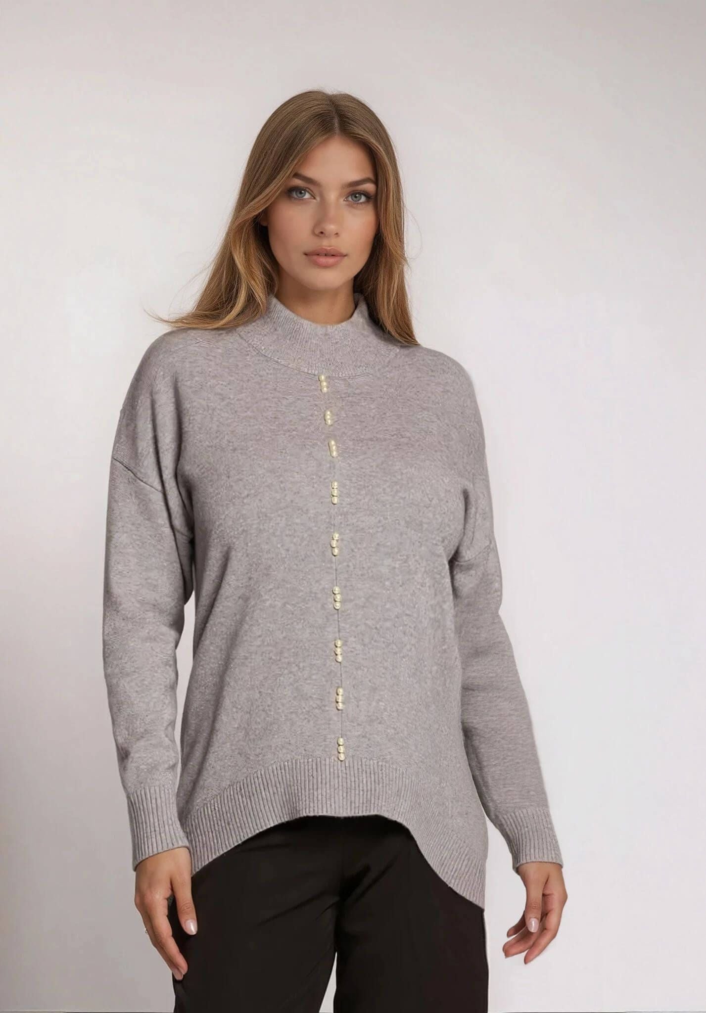 Maglia collo alto con perle
