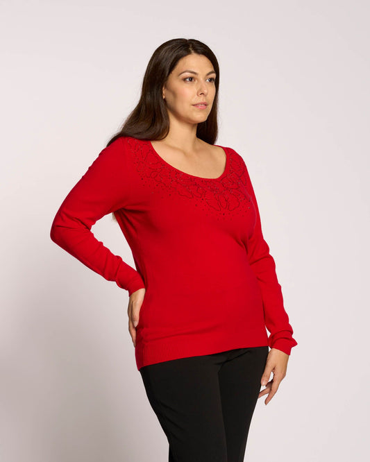 Maglia con fiori e strass sullo scollo curvy