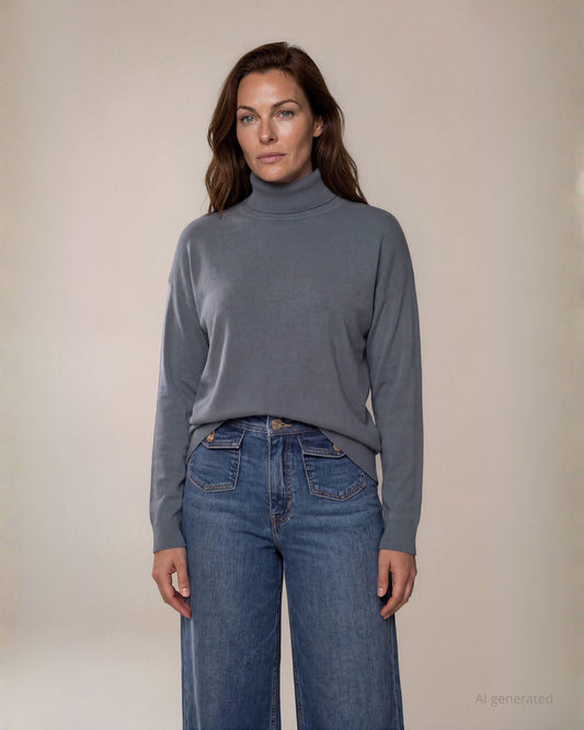 Maglia a scatola con collo alto denim