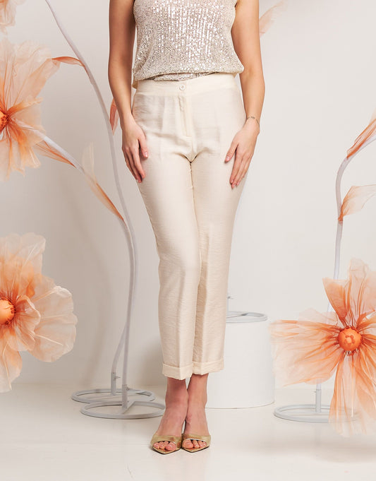 Pantalone effetto mosso con cinturino e risvolto