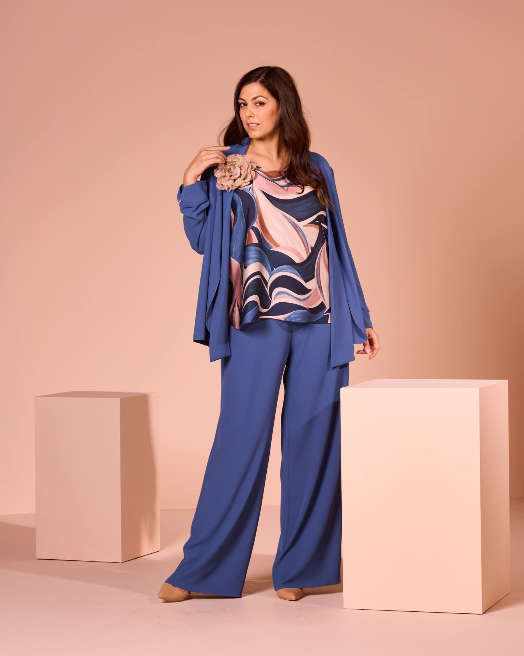 Pantalone in cady con elastico curvy