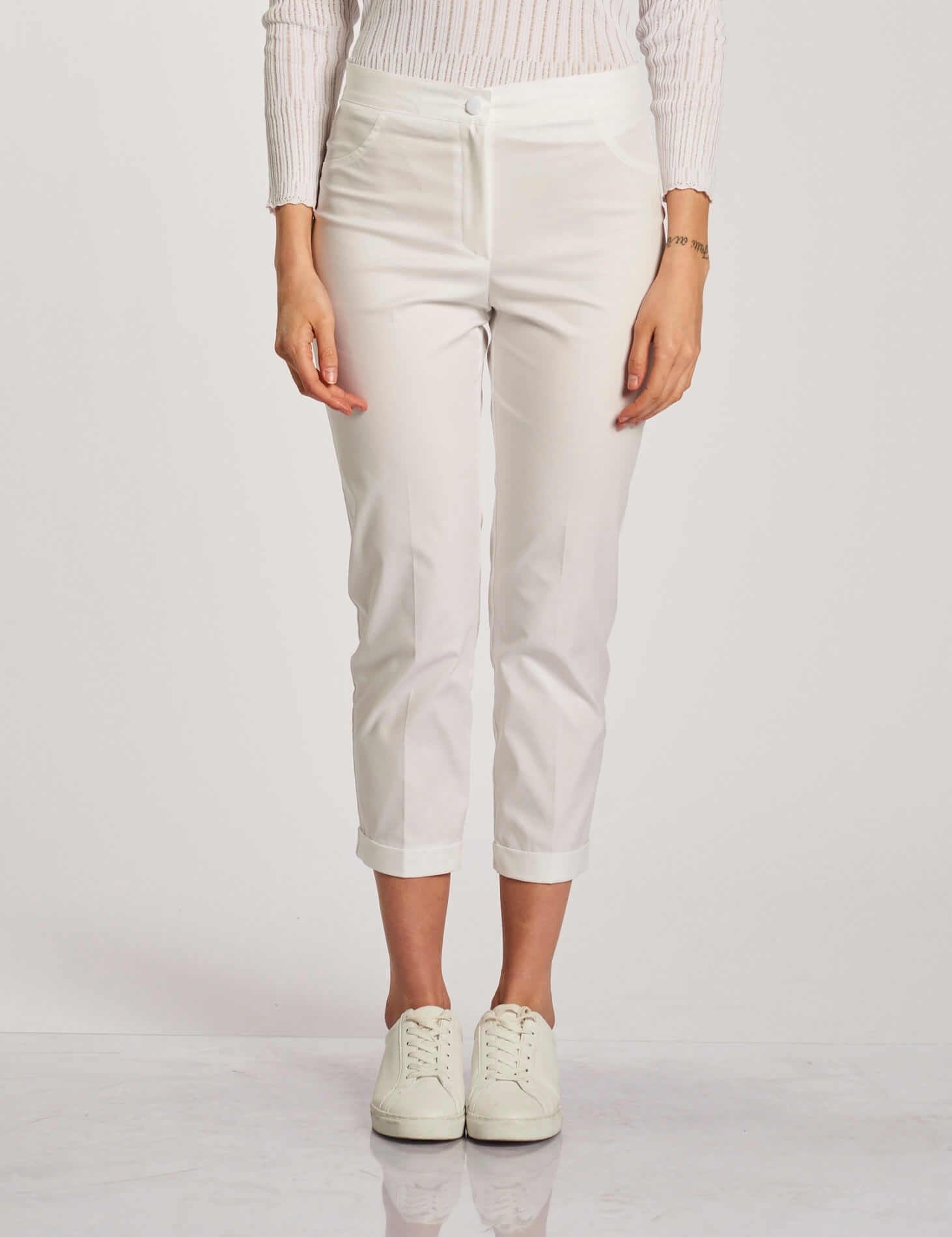 Pantalone stretch con zip e cinturino