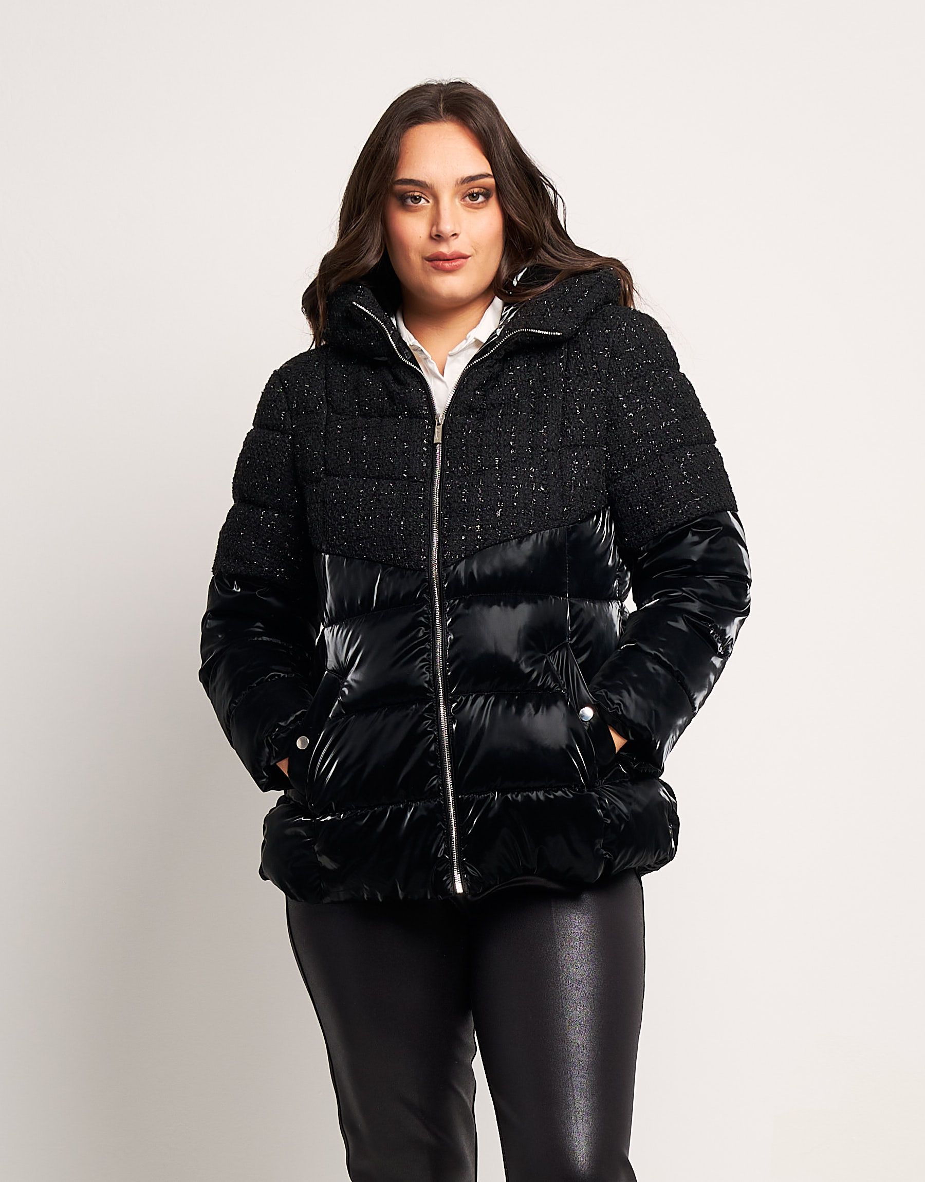 Piumino con inserti bouclé curvy
