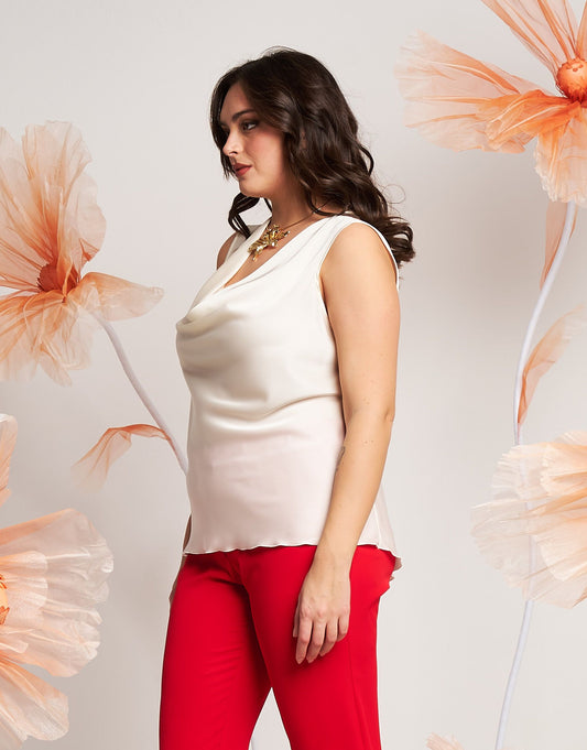 Top in raso con scollo a cappuccio curvy